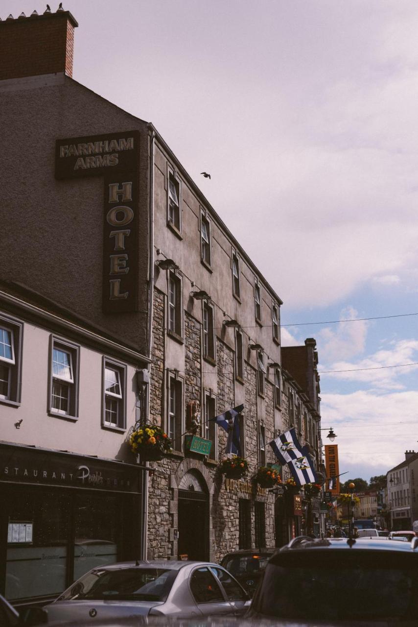 The Farnham Arms Hotel Cavan Kültér fotó